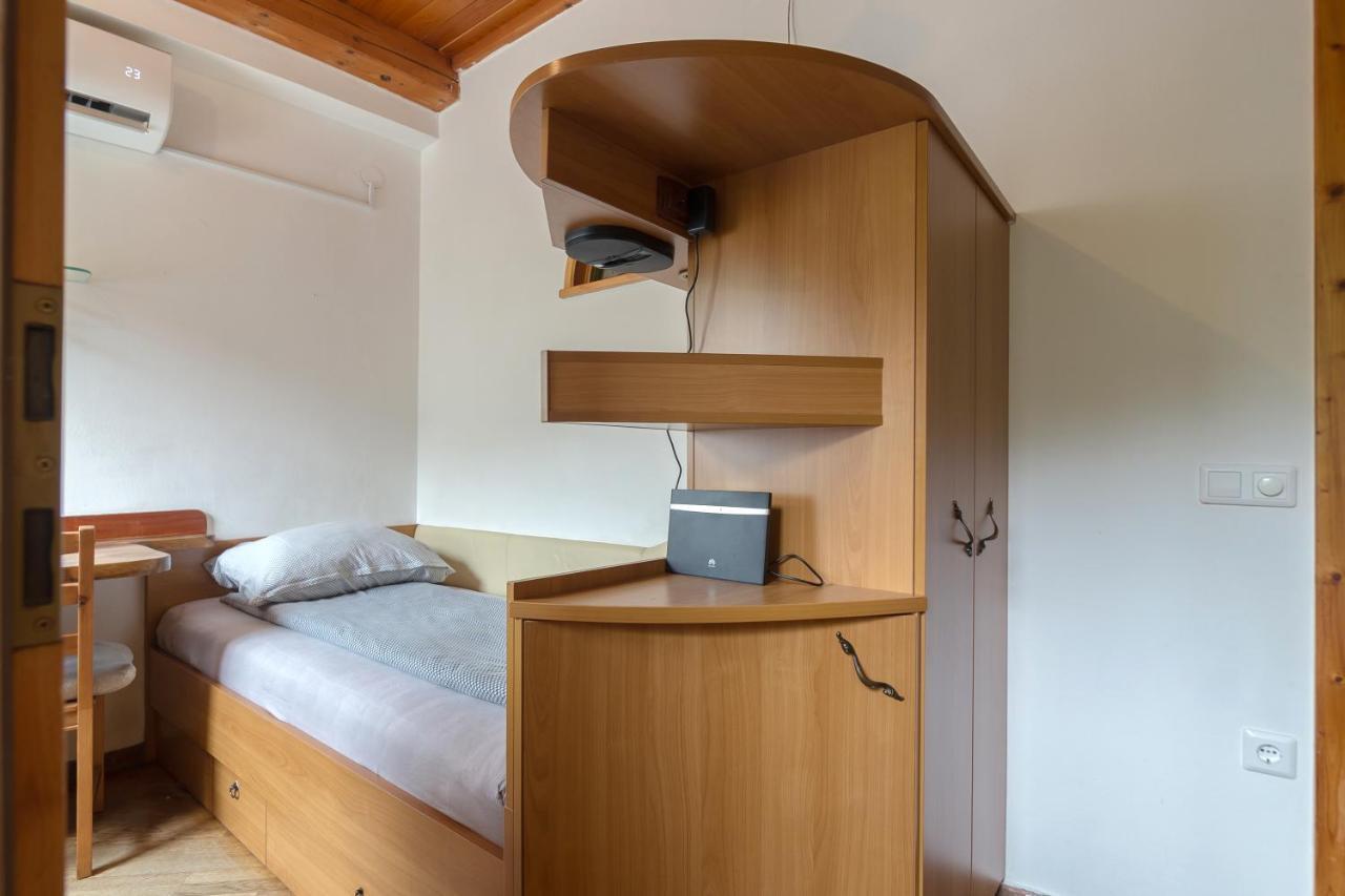 Cozy, Bright And Affordable Single Studio - Free Parking Lublana Zewnętrze zdjęcie